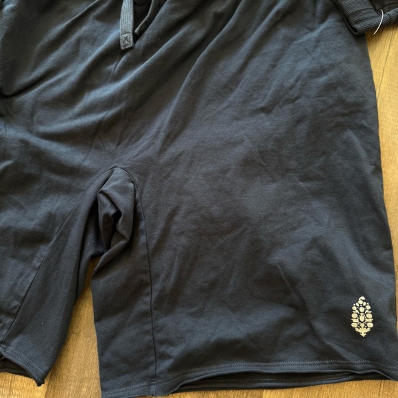 NWOT FREE PEOPLE Hot Shot Easy Set - Picture 15 of 15